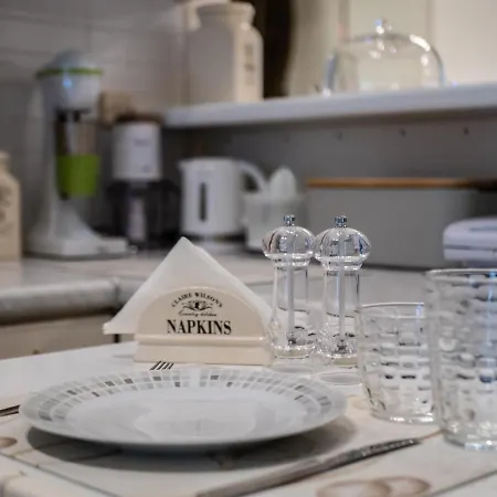 Yianni's Home-comfort In Apartamento *