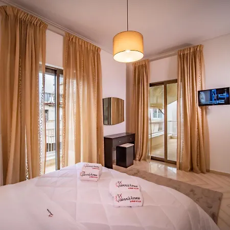 Yianni's Home-comfort In Apartamento *